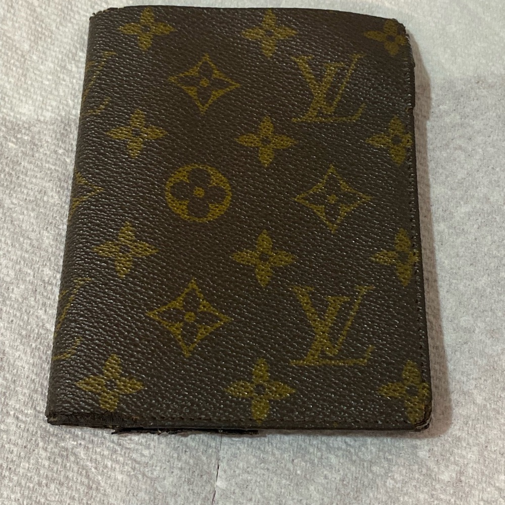 Louis Vuitton ebene monogram wallet